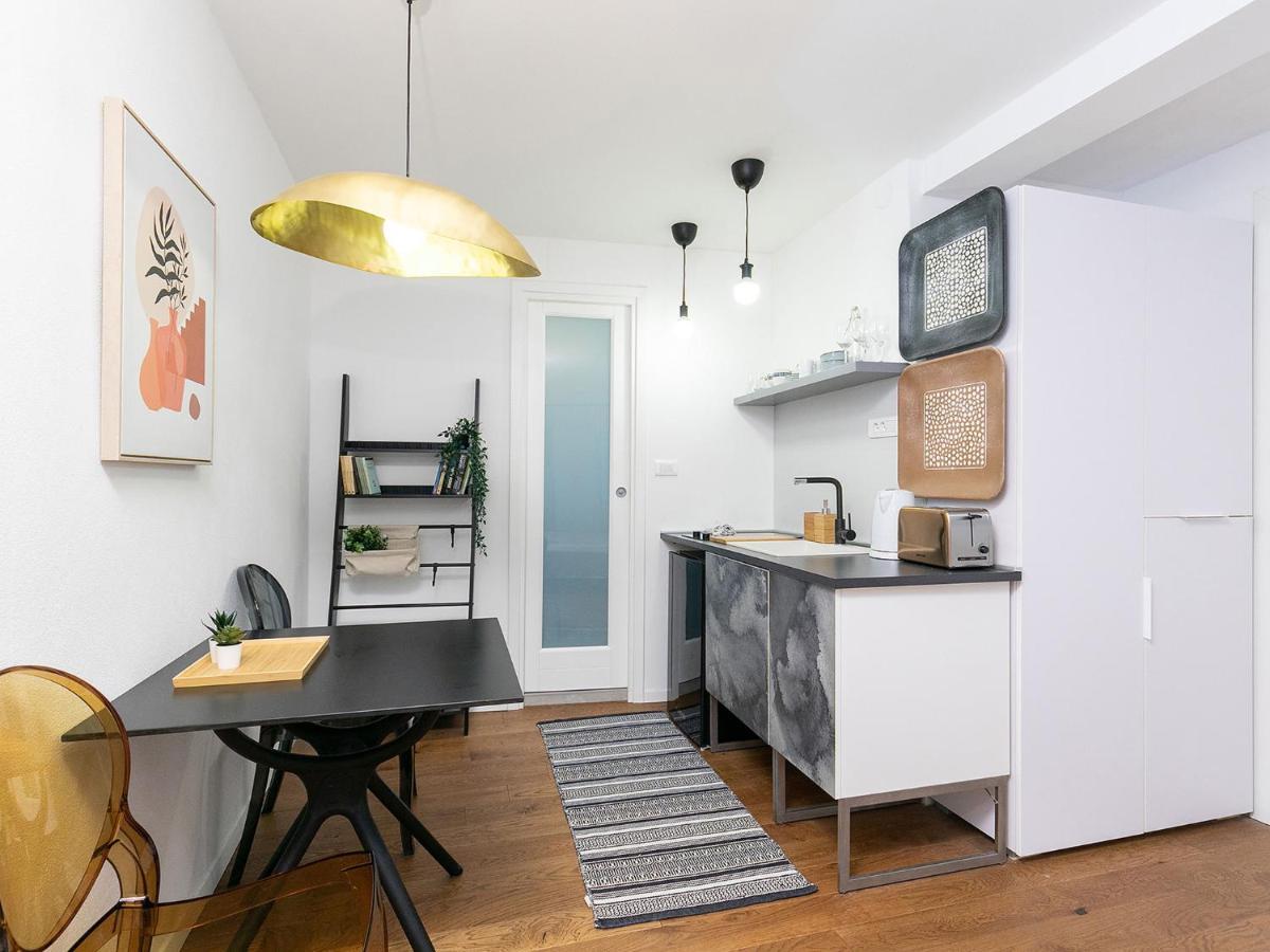 Stylish Studio Apartment Rovinj Exterior foto